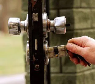 Lock Key Store Colorado Springs, CO 719-315-3312 - 13-Re-Key-Locks